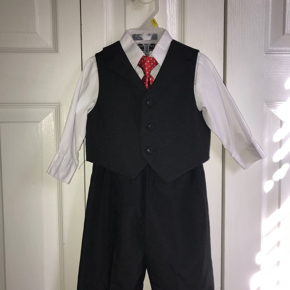 Toddler Boy 4 Piece Vest Suit